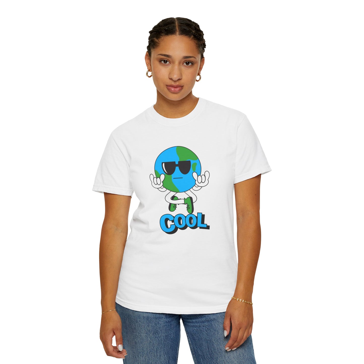 Cool earth T-shirt for men and women