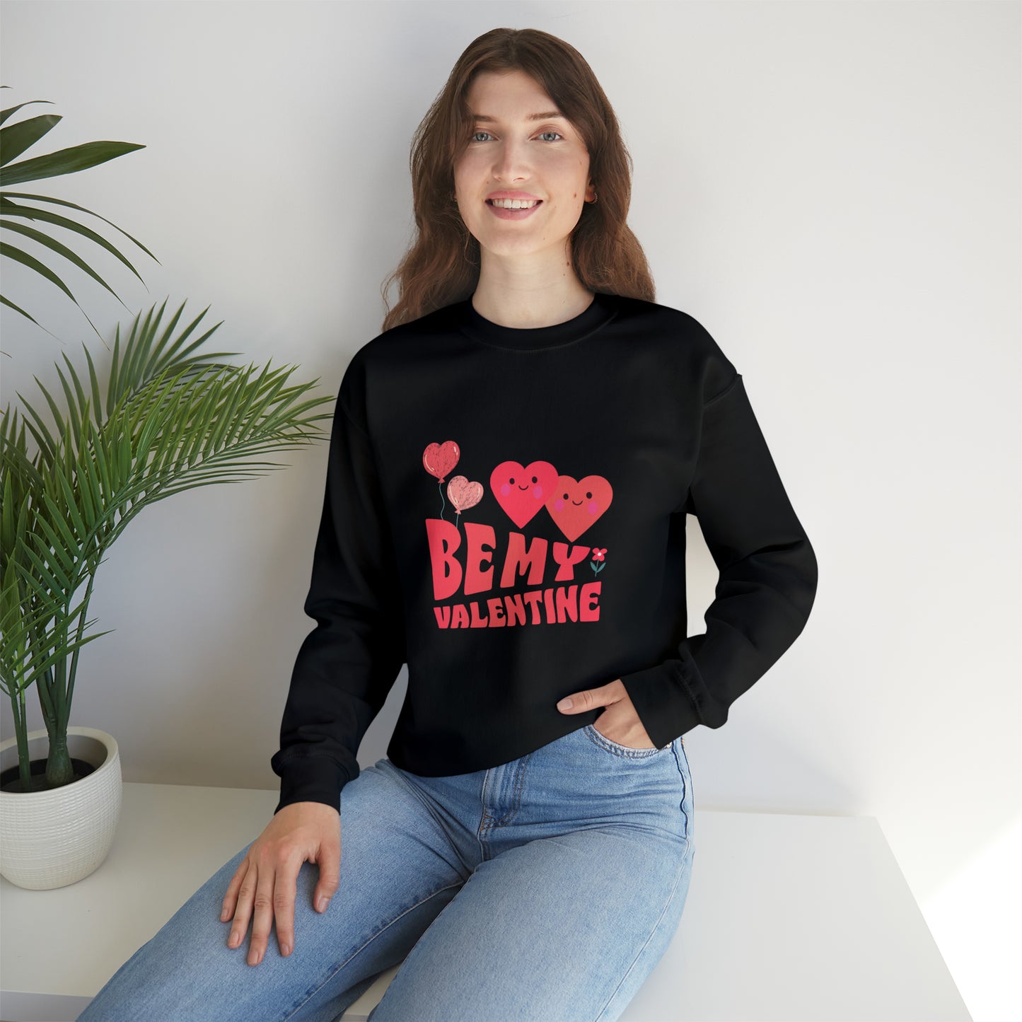 Be my valentine Heavy Blend™ Crewneck Sweatshirt for men and women