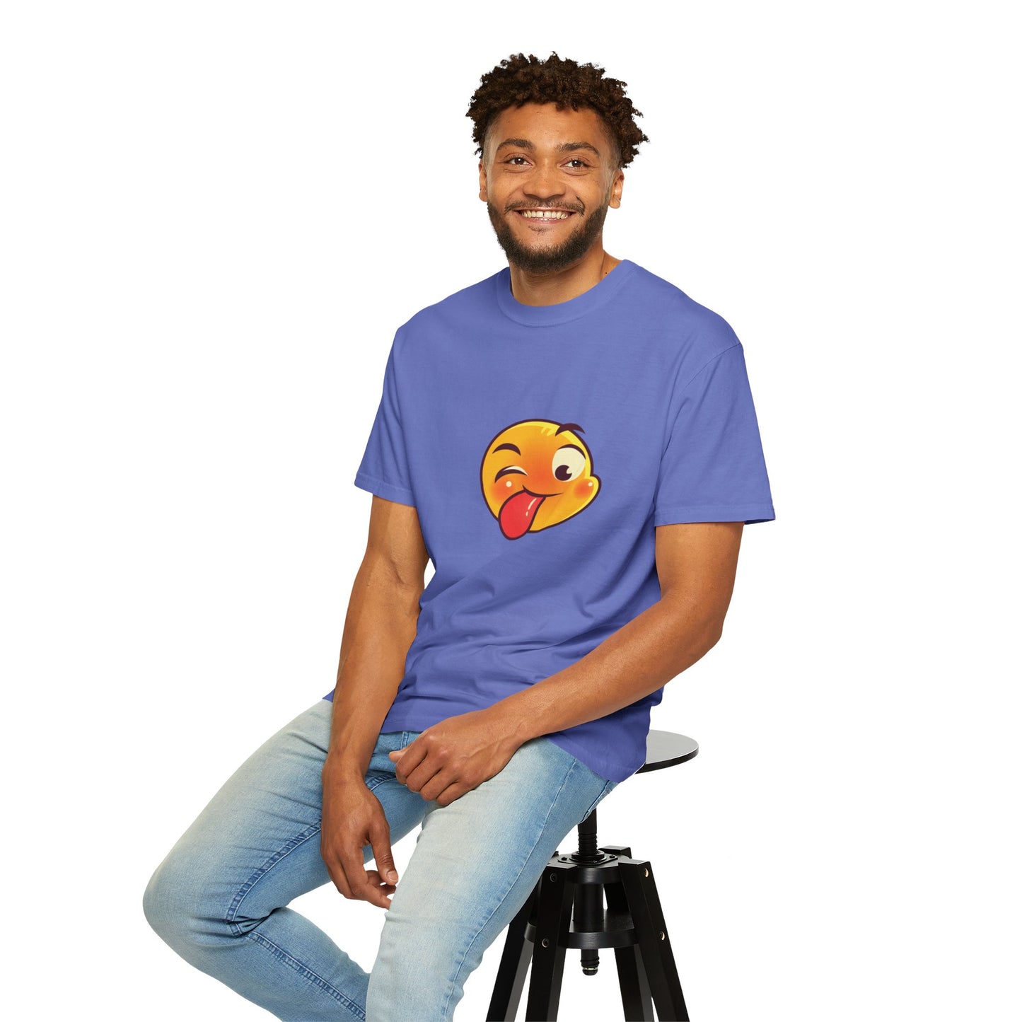 Cute emoji T-shirt for men and women