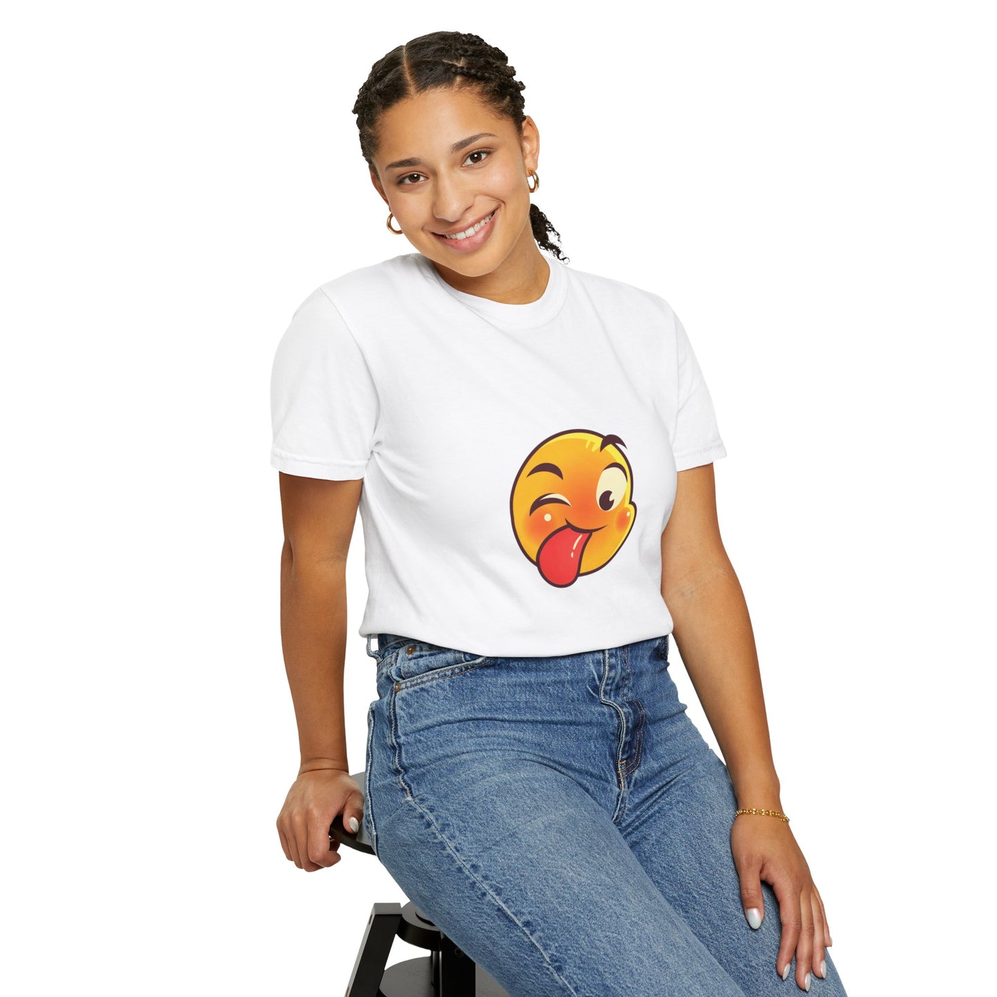 Cute emoji T-shirt for men and women