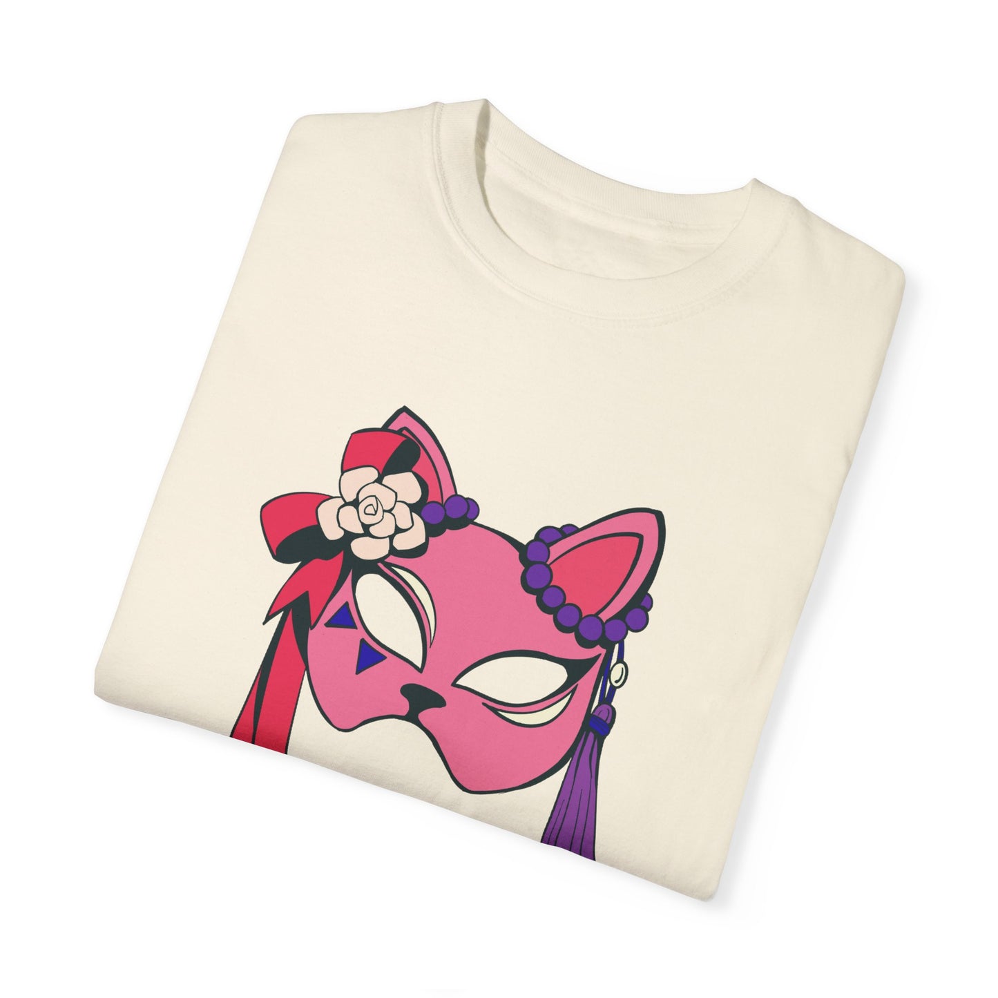 Beautiful cat mask artwork T-shirt for women