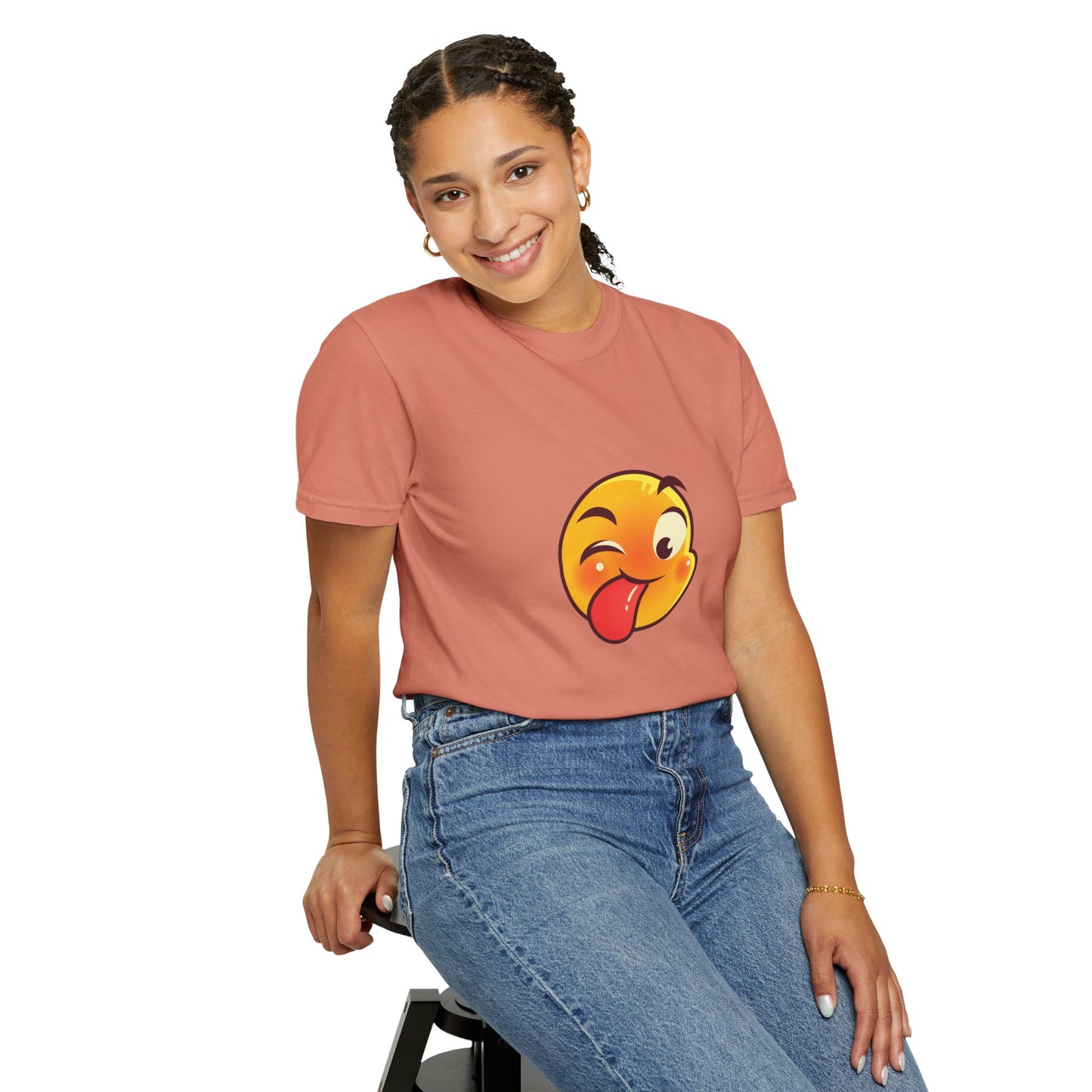 Cute emoji T-shirt for men and women