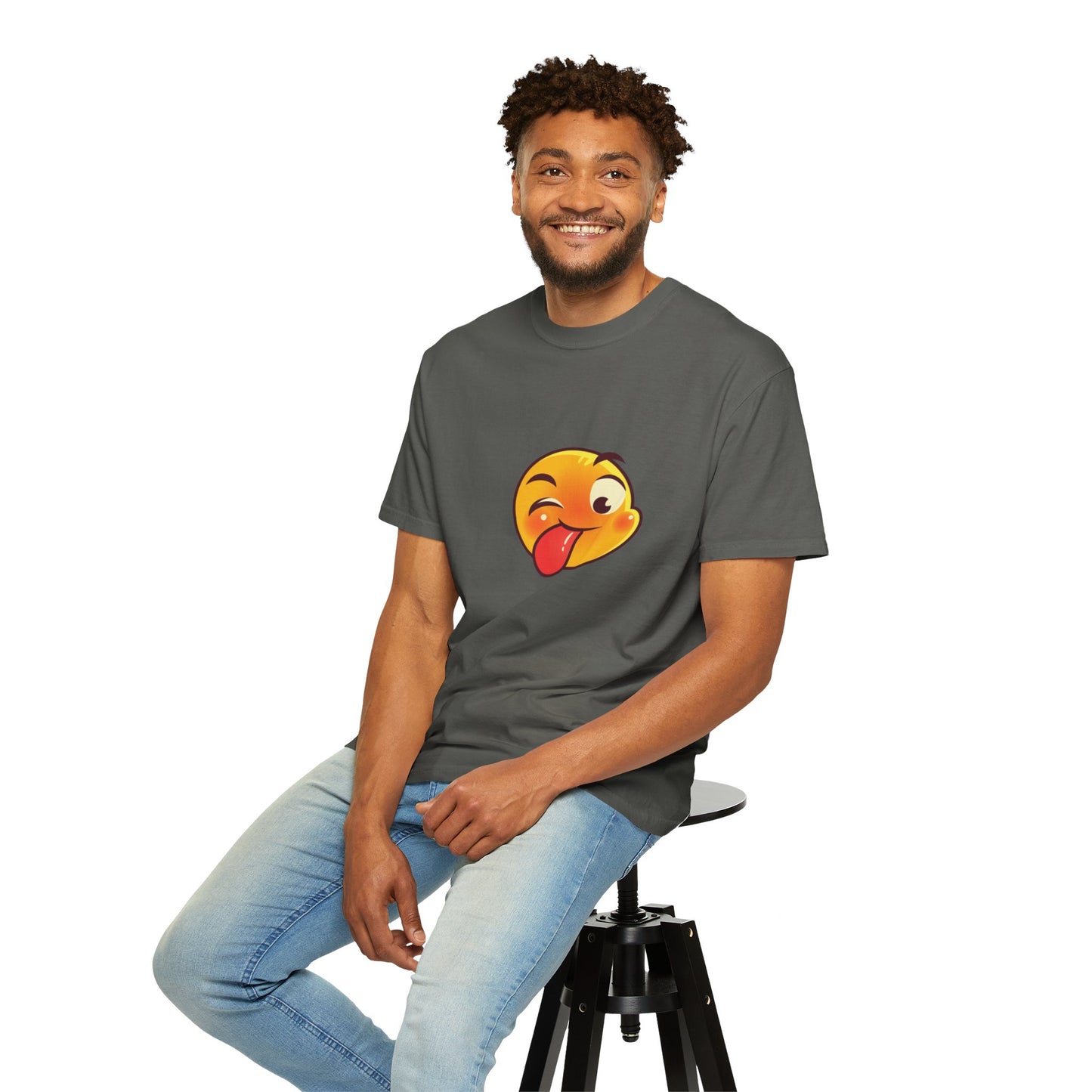 Cute emoji T-shirt for men and women