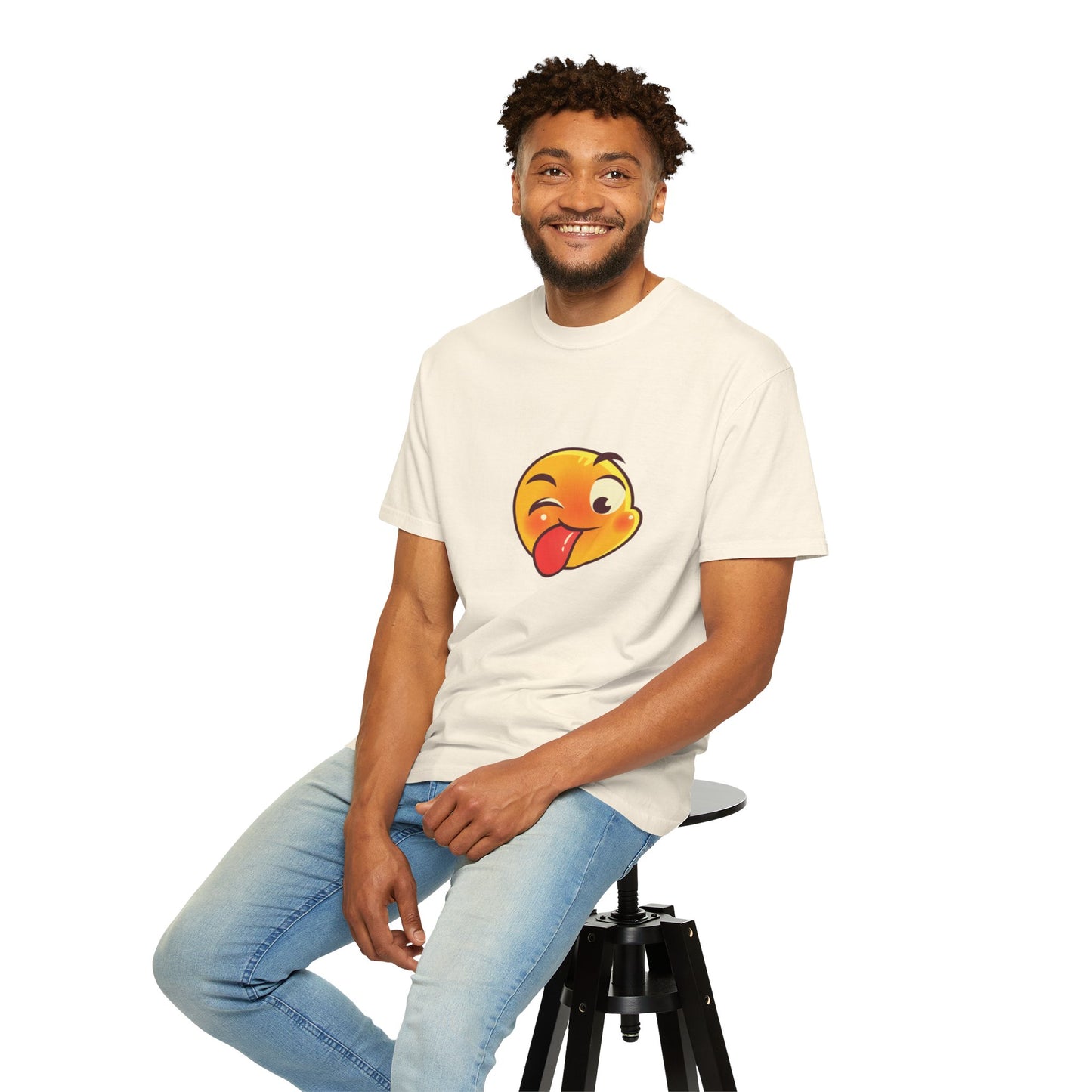 Cute emoji T-shirt for men and women