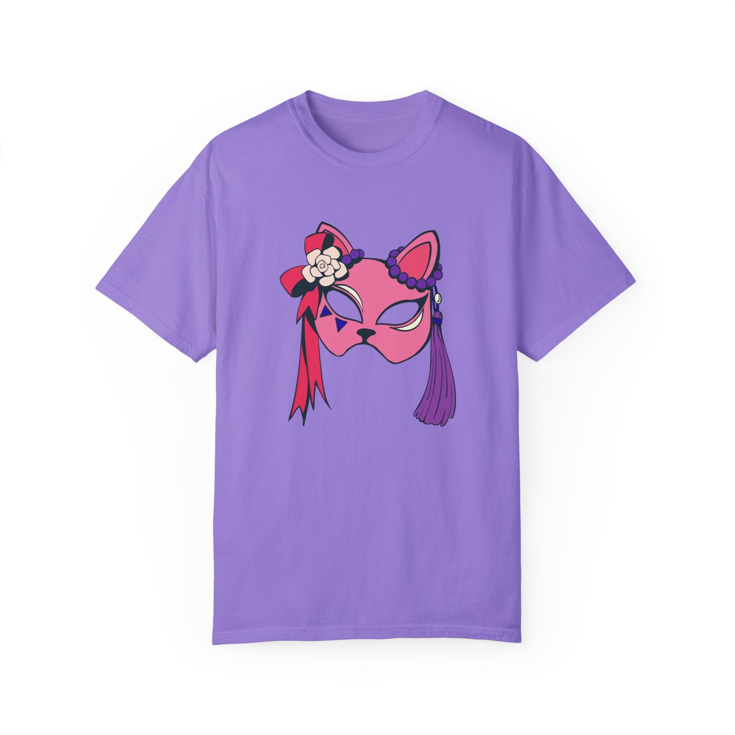 Beautiful cat mask artwork T-shirt for women