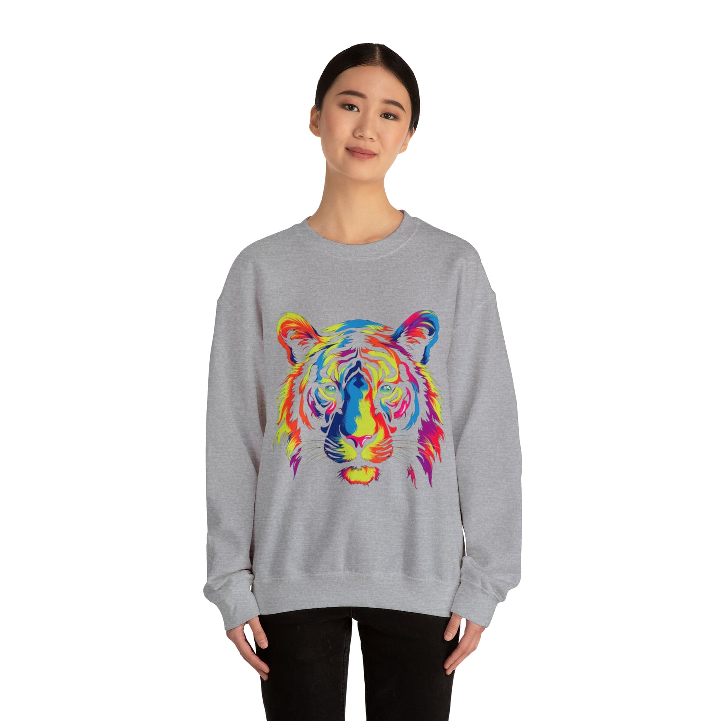 Unique and beautiful tiger  Heavy Blend™ Crewneck Sweatshirt for men and women