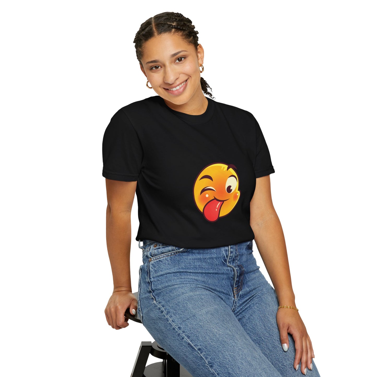 Cute emoji T-shirt for men and women